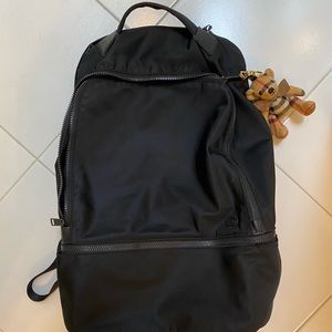 Lululemon City Adventurer Backpack 22L